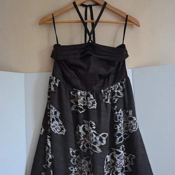 NWT  Halter style dress - Picture 1 of 10